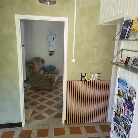 La Maison Rouge Paisible Maison De Pays Holiday home Saujon